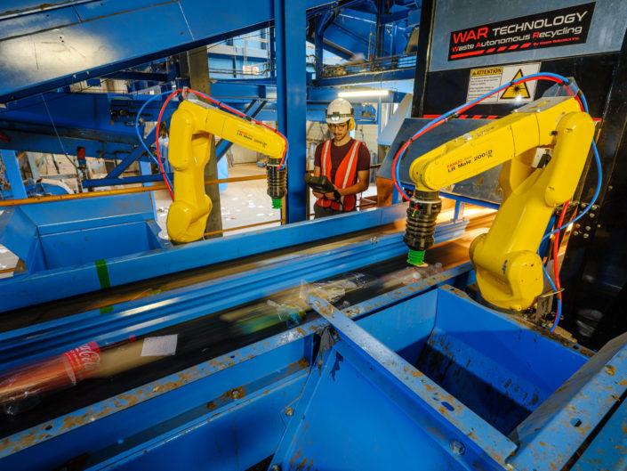 Reportage industriel Robot waste robotic