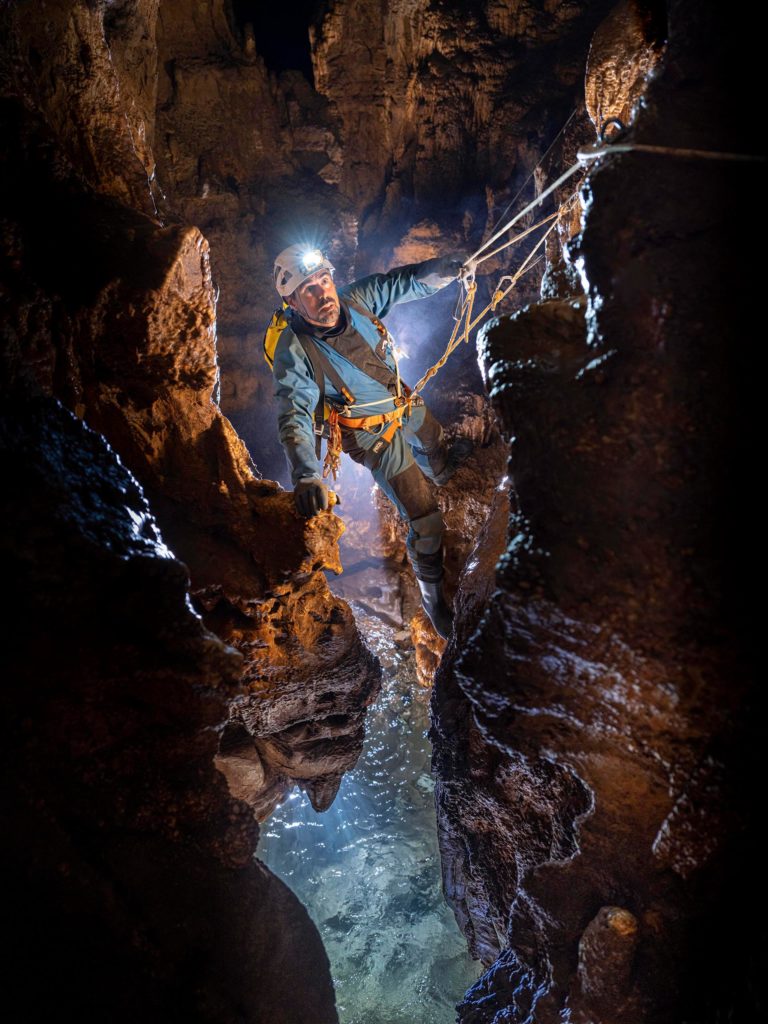 Grotte de Malaval Lozère - rivière souterraine de Malaval