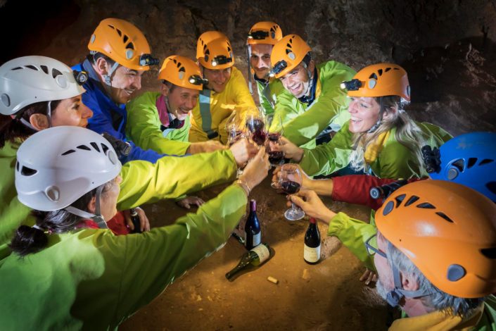 Grotte de saint Marcel d'Ardèche - SpéléOenologie