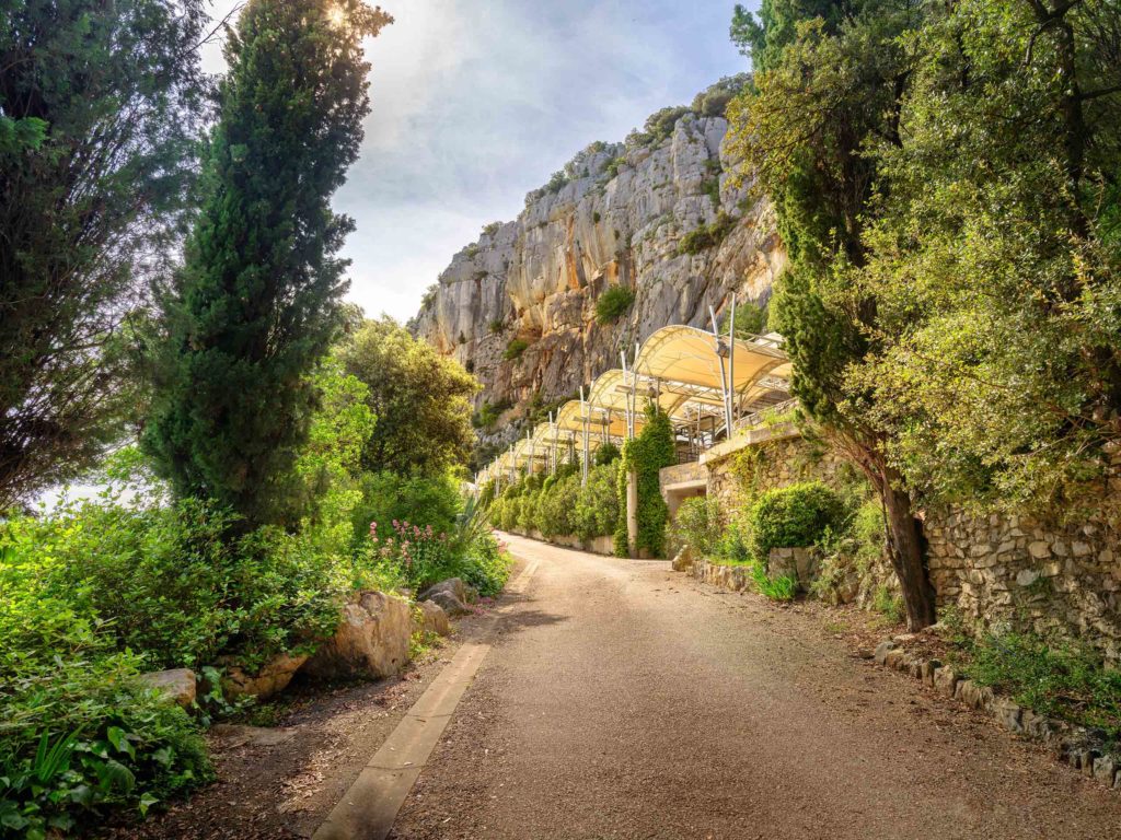 entrée de la grotte des demoiselles