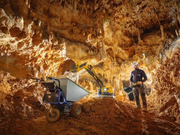 Robot de démolition Brokk 70 Grotte de Domme